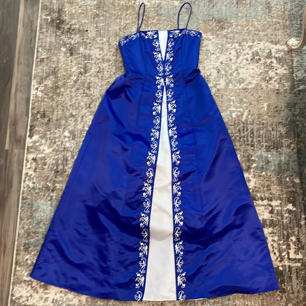 REBECCA FORMAL Gown | EUC | Worn Once